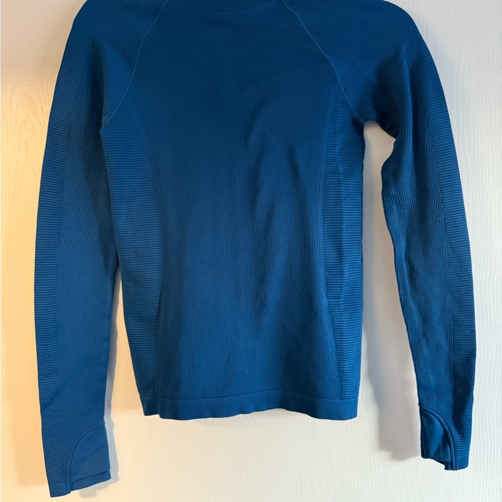 Athleta Blue Flurry Top